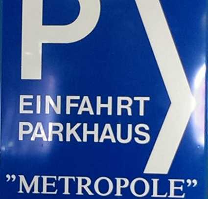 Stellplatz im METROPOLE-Parkhaus