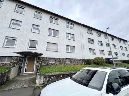 Helle 2 ZKB Wohnung mit Balkon