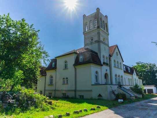 Ein Gutshaus mit 9 Wohnungen im Wendfeld – Für Liebhaber und Investoren mit Weitblick