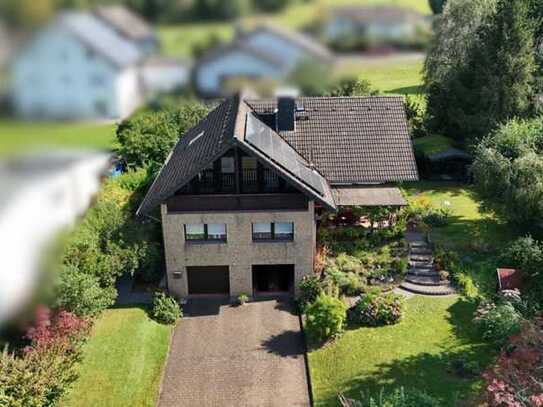 Einfamilienhaus mit Fernblick und Photovoltaik-Anlage