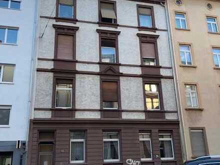 Attraktive Altbauetage im besten Frankfurter Nordend - fußläufig zur Berger Straße