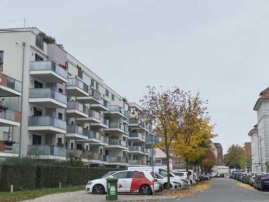 Stilvolle und gepflegte 2-Zimmer-Wohnung mit Balkon