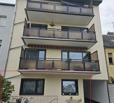 Zentrale Wohnung für 1-2 Personen mit großem Garten mitten im Herzen von Bonn-Beuel