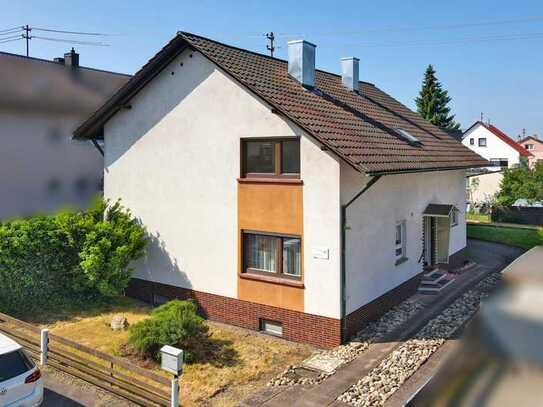 letzte Chance: Schönes geräumiges Haus mit Garten