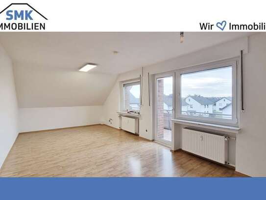 Komfortable und helle 3-Zimmer-Dachgeschoss-
wohnung mit schönem Balkon!