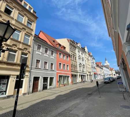 Frisch renoviert: 3-Raum-Wohnung im Zentrum