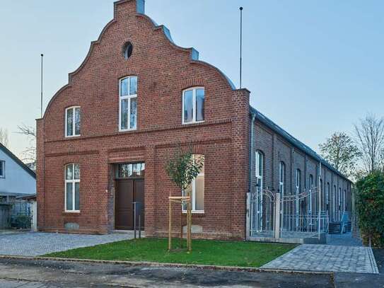 LoftWohnen im 3-Kaisersaal - Neubauwohnen in Historischem Gemäuer