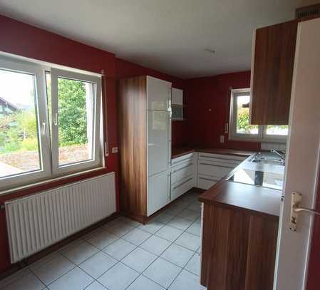 Helle 4 Zimmer Wohnung in Steinheim