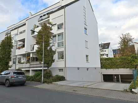 GEPFLEGTE 2 ZIMMER WOHNUNG MIT SONNENBALKON! In ruhiger und zentraler Lage