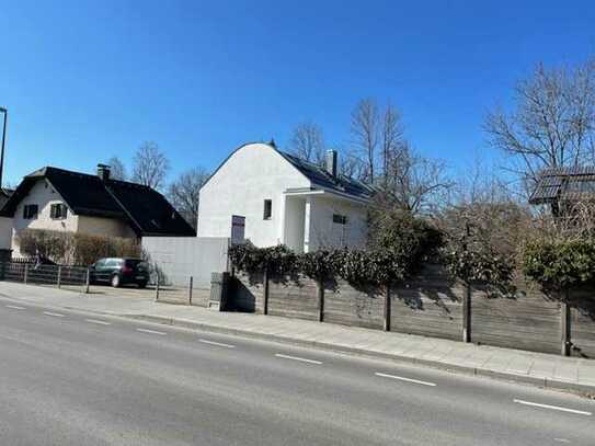 Einzigartige Architektur 4 Zi DG Maisonettewohnung mit Balkon an der Würm