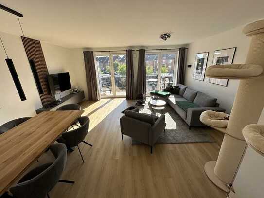 Wunderschöne 4-Zimmer-Wohnung mit großem Balkon, 2 Bädern und 2 Carport-Stellplätzen in Pampow