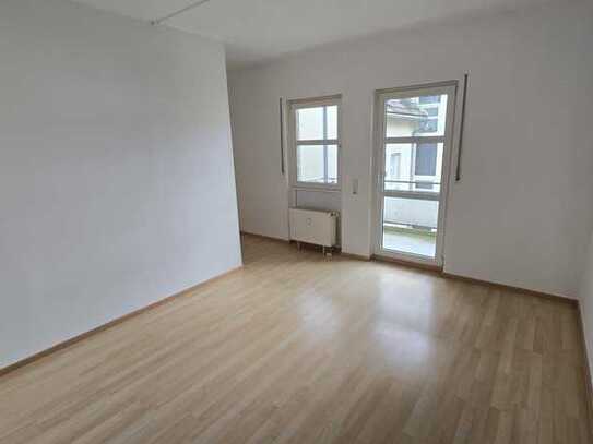 + ++ 1,0-Zimmerwohnung mit Balkon! + + +