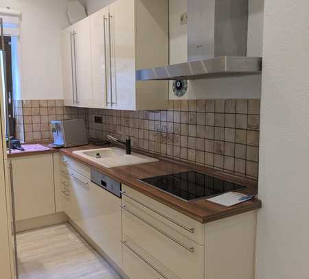 4-Zimmerwohnung mit ca. 105 m² auf 2 Etagen....EBK....teilmöbiliert....sofort einzugsbereit......