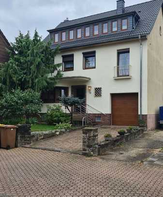 Mehrfamilienhaus mit tollem Grundstück in Kerpen