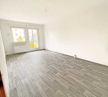 🚩3 Zi.-Wohnung mit großem Balkon🚩- 1.OG - sofort bezugsfrei 🚩