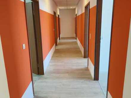 *Großes Büro mit 6 Räumen,in unmittelbarer Nähe vom Stadtzentrum, Gericht & Hauptbahnhof* !TOP LAGE!