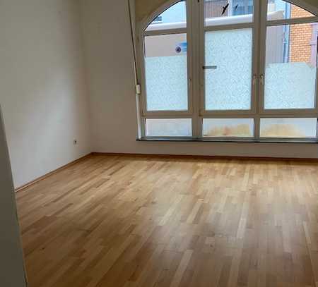 Helle 1-Zimmer-Erdgeschosswohnung in Mannheim