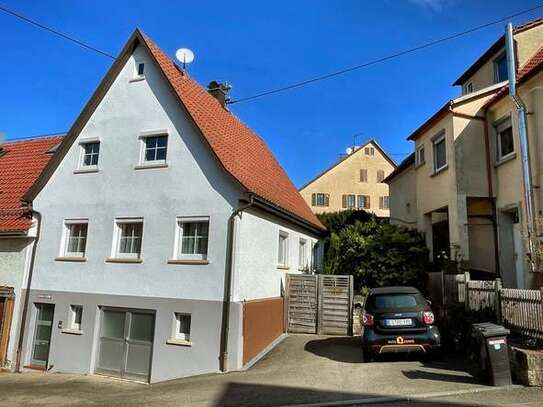 Freundliches 4-Zimmer-Reihenendhaus mit Garten u. EBK in Owen