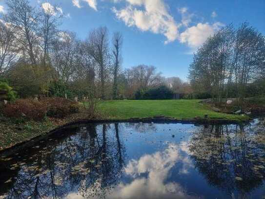 Exklusives Anwesen mit eigenem Park und Teich auf ca. 6.000 qm Grundstück und ca. 600 qm Wohnfläche