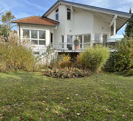 Wunderschönes Einfamilienhaus mit idylischem Garten