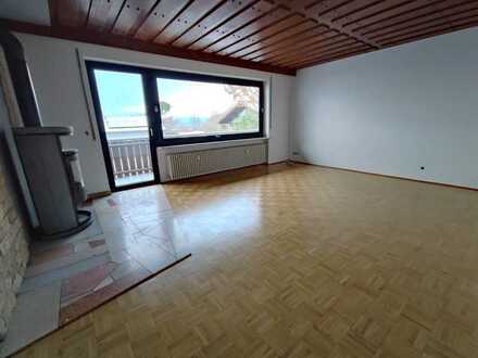 Großzügige 3,5-Zimmer-Wohnung mit Balkon und Garten in Runding