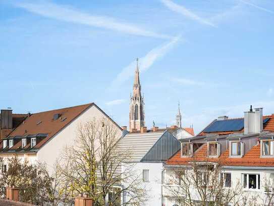 Attraktive 2-Zimmer-Dachgeschosswohnung mit effizientem Schnitt & sonniger Terrasse in Obergiesing