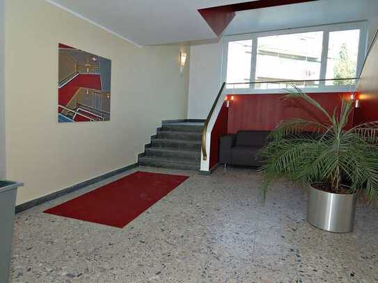Nachmieter gesucht für 1-Zimmer-Wohnung mit Einbauküche/teilmöbliert in Krefeld ab 01.06.25