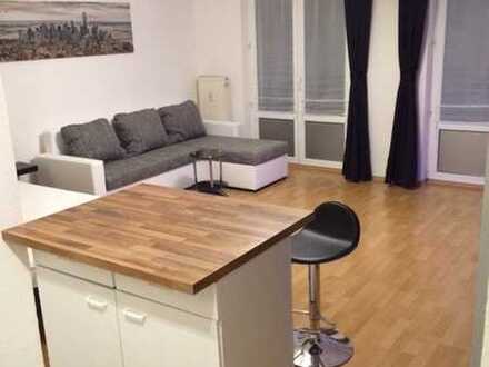 1-Zimmer-Apartment in zentraler Lage in KA-Weststadt mit Tiefgaragenplatz