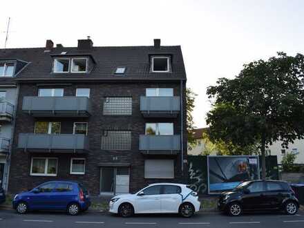 *RESERVIERT* Freundliches 8-Familienhaus in Düsseldorf Wersten