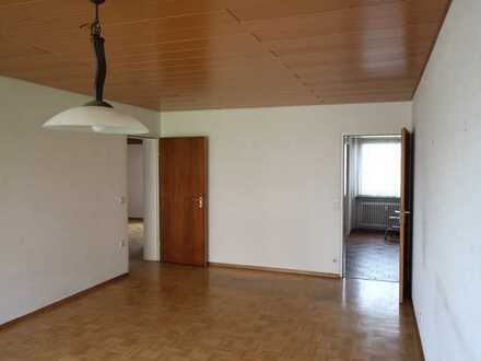 Gut geschnittene 3,5-Zimmer-Wohnung mit Balkon in Weinstadt