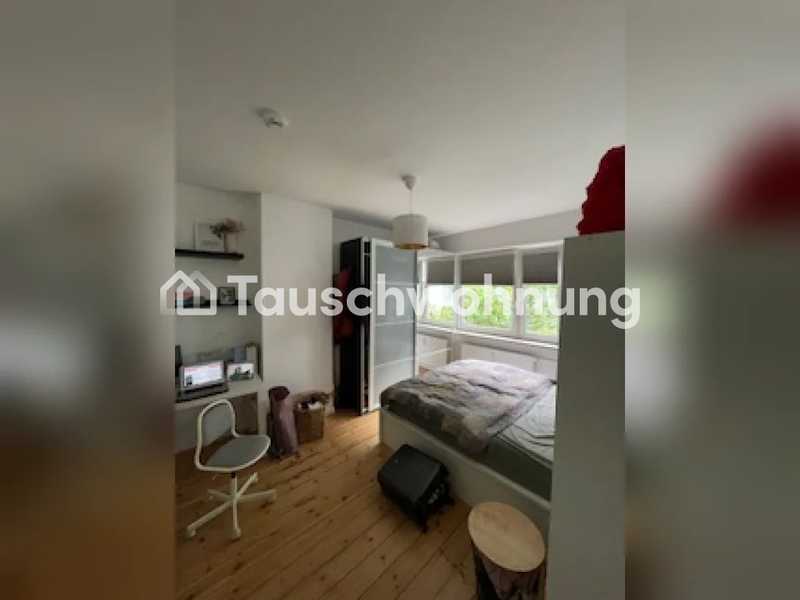 Tauschwohnung: Helle 2 Zimmerwohnung mit großer Küche