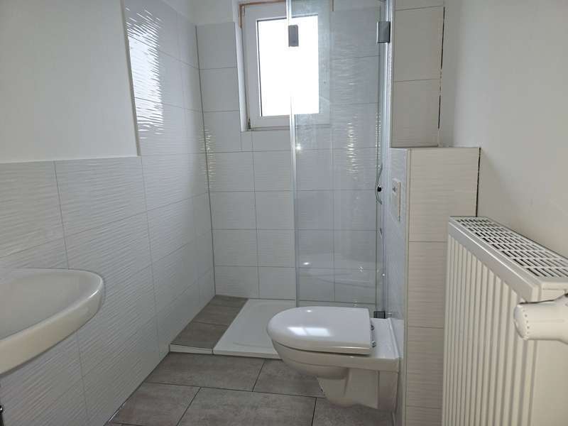 3 Zimmerwohnung im 1. Obergeschoss in ruhiger & zentraler Lage von Bremen Rönnebeck - Foto 1