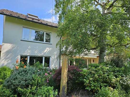 'Familienparadies in Singen Nordstadt - Traumhaftes Haus zum Kauf!'