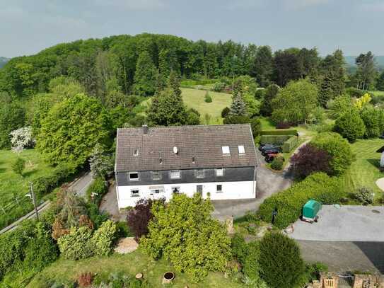 Der Luthenhof- ein Traum für Pferdefreunde -Mehrgenerationen-Haus in idyllischer Lage