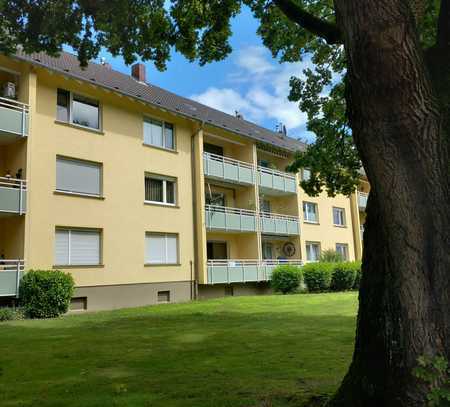 Vollständig renovierte 3,5-Raum-Wohnung mit Balkon in Rheinberg