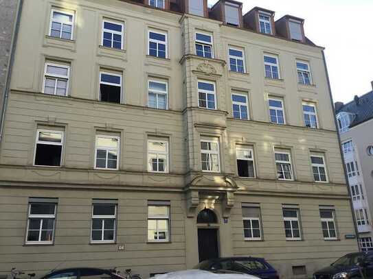 3 Zimmer in Altstadt