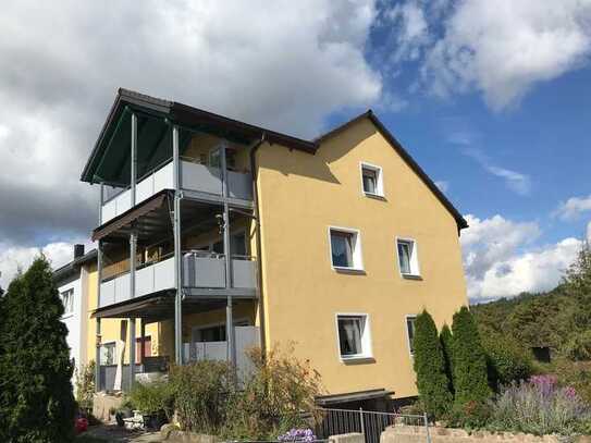Sonnige 4-Zimmer-Wohnung mit Einbauküche in Ansbach-Schalkhausen