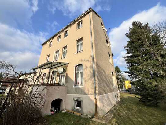 Mehrfamilienhaus mit Gartenland in Elbnähe