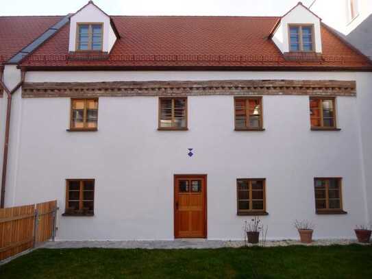 "Landshut 1232" - Haus im Haus