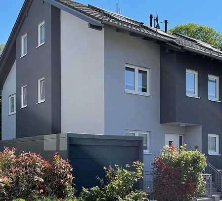 Das perfekte Familienhaus – 
Schöne Doppelhaushälfte in Baiertal