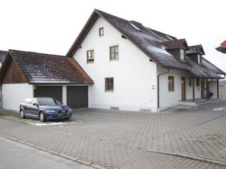 Schöne und gepflegte Doppelhaushälfte zur Miete in Kranzberg