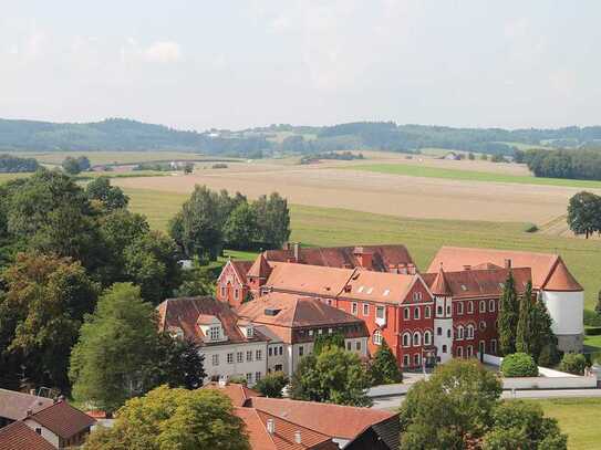 Büro- / Praxis-/ Ladenflächen im "Kloster Tettenweis"