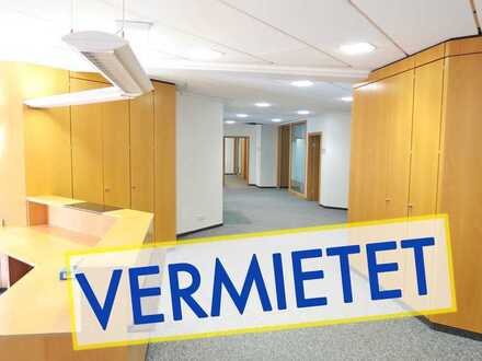 Großzügige und moderne Bürofläche
