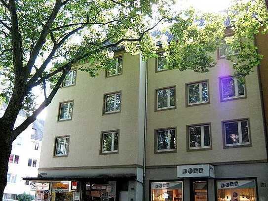 Schöne Dachgeschosswohnung Saarlandstraßenviertel