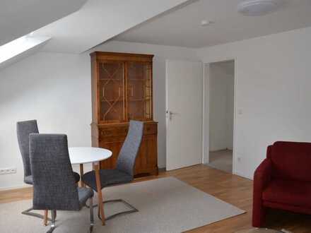 Sehr schöne, ruhige 2-Zimmer-Dachgeschosswohnung in Bad Vilbel