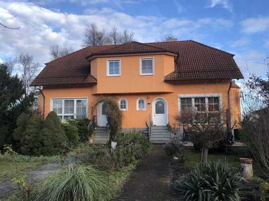 Den Herbst gemütlich am eigenen Kamin genießen