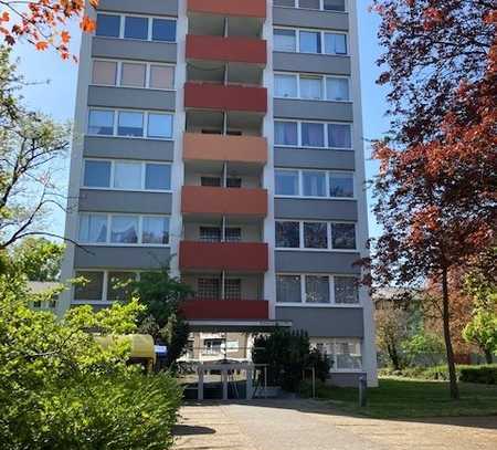 47120/4 Charmantes 1-Zimmer-Apartment mit Balkon in Düsseldorf-Holthausen