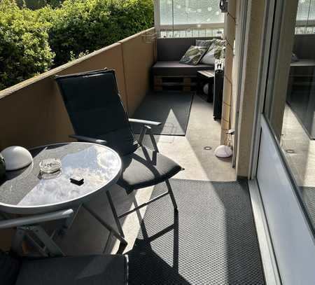 *** PROVISIONSFREI * sanierte 2-Zi-Whg. in Kostheim in ruhiger Lage * Balkon, TG-Stellpl, Aufz ***