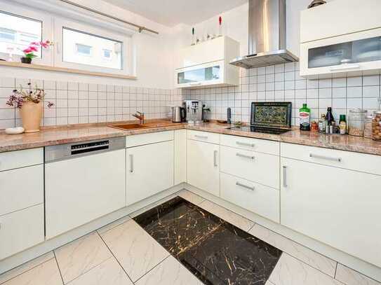 *** Kapitalanleger oder Selbstgenutzt: Zentrale Lage, Hochwertige 3-Zimmer Wohnung in Langen***