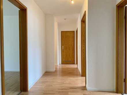Geräumige 4-Zimmerwohnung mit Balkon und vielen Extras